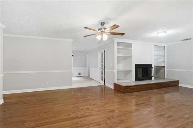 2671 Pine Log Way, Buford, GA 30519