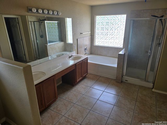 9510 Rainbow Creek, San Antonio, TX 78245