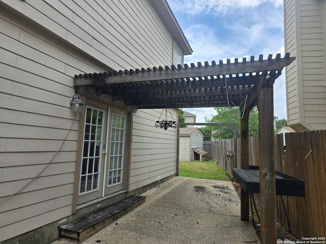 9510 Rainbow Creek, San Antonio, TX 78245