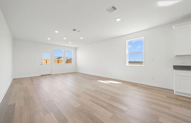 157 Lindheimer LN, San Marcos, TX 78666