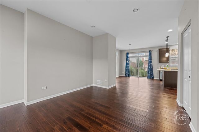 2945 Henley Lane, Naperville, IL 60540