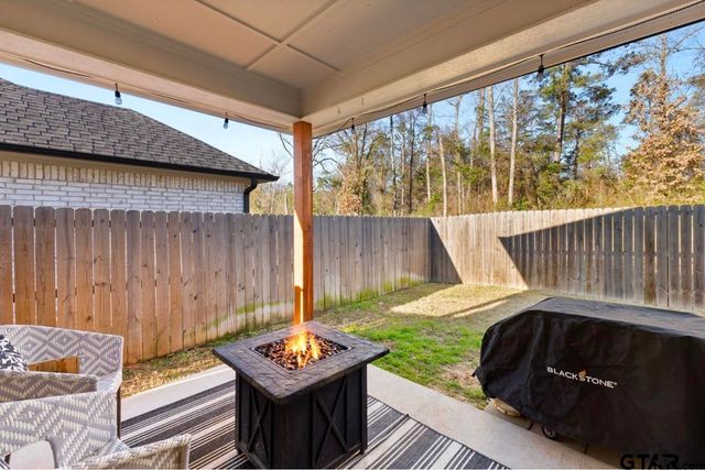 1703 Alamo Crossing, Tyler, TX 75701