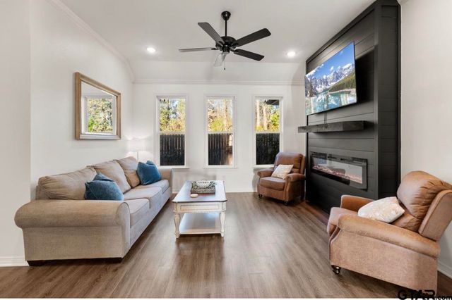 1703 Alamo Crossing, Tyler, TX 75701