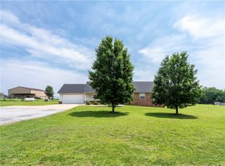 21944 Hwy 12, Gentry, AR 72734