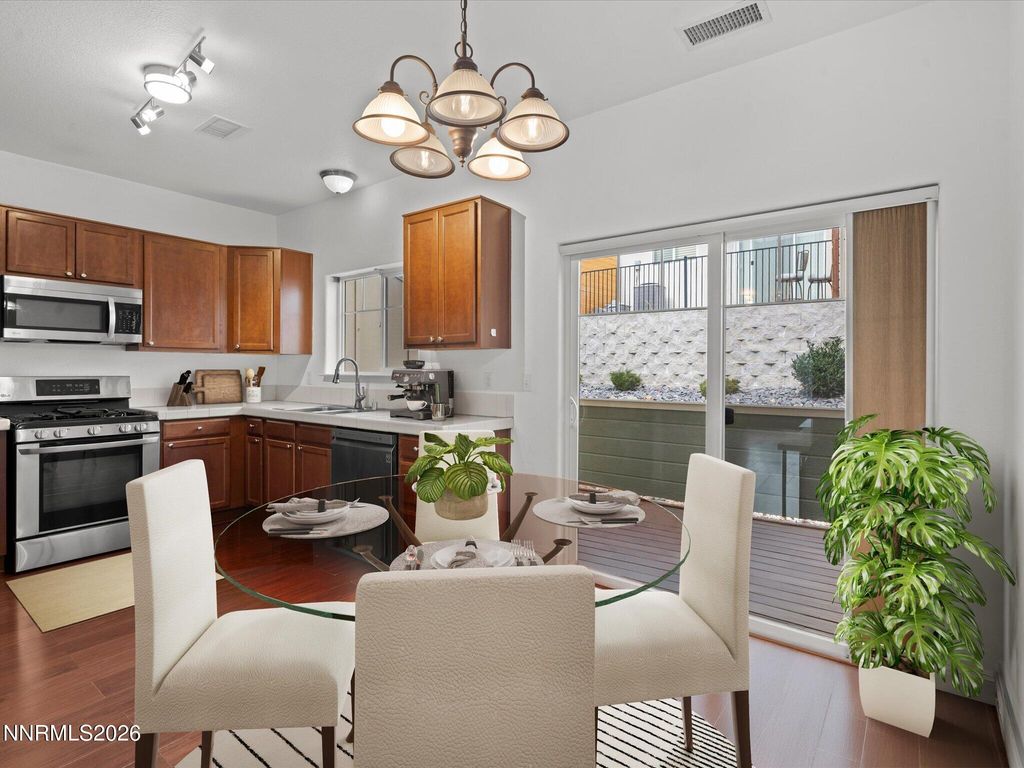 Image 4 of property listing at 4795 Ciarra Kennedy Lane, Reno, NV 89503