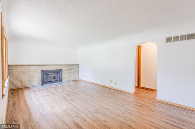 837 Monroe Street, Anoka, MN 55303