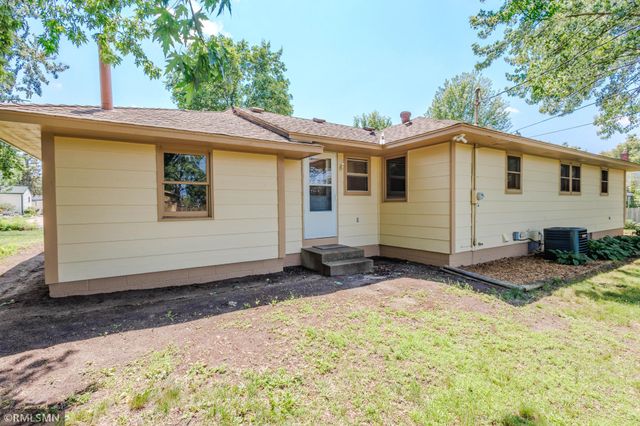 837 Monroe Street, Anoka, MN 55303