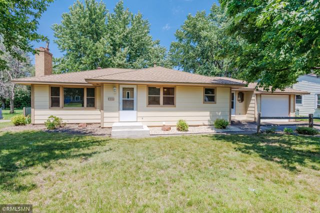 837 Monroe Street, Anoka, MN 55303