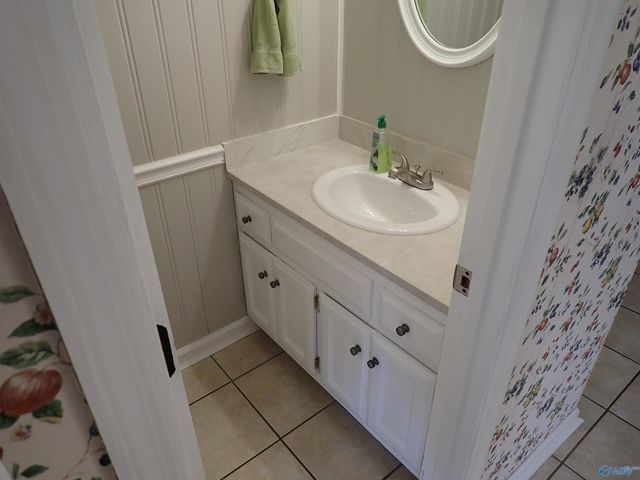 2176 Westbury Court Sw, Decatur, AL 35603