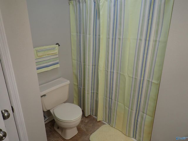 2176 Westbury Court Sw, Decatur, AL 35603