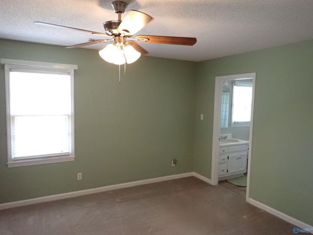 2176 Westbury Court Sw, Decatur, AL 35603