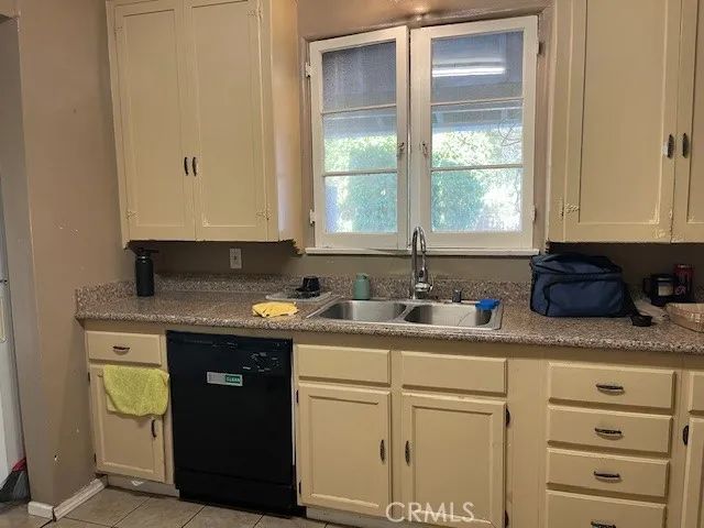 6709 Vesper, Van Nuys, CA 91405