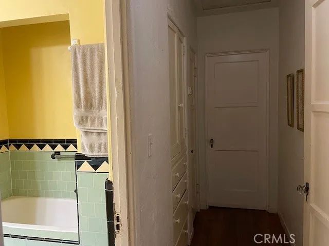6709 Vesper, Van Nuys, CA 91405
