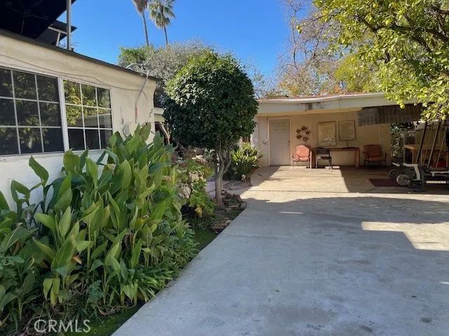6709 Vesper, Van Nuys, CA 91405