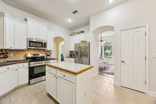 85414 SAGAPONACK Drive, Fernandina Beach, FL 32034