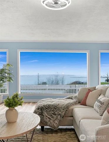 1116 Peace Portal Drive, Blaine, WA 98230