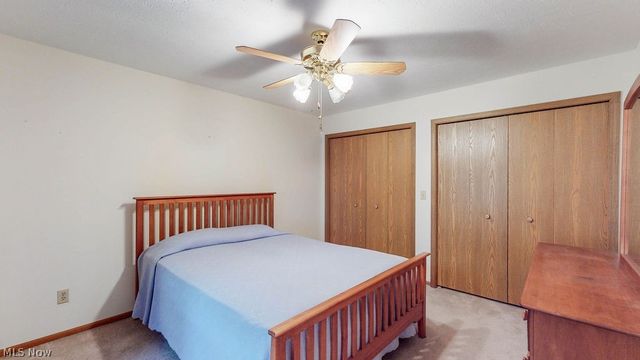 249 W Heatherwood Drive, Barberton, OH 44203