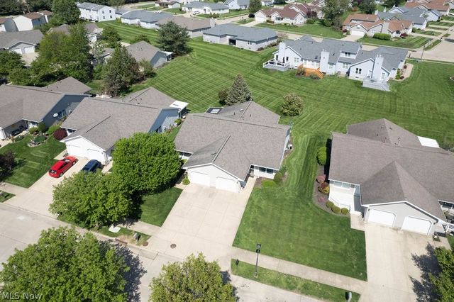 249 W Heatherwood Drive, Barberton, OH 44203