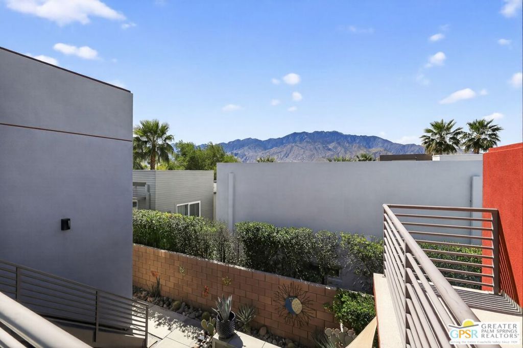 Image 37 of property listing at 4935 Geary Way, Palm Springs, CA 92262