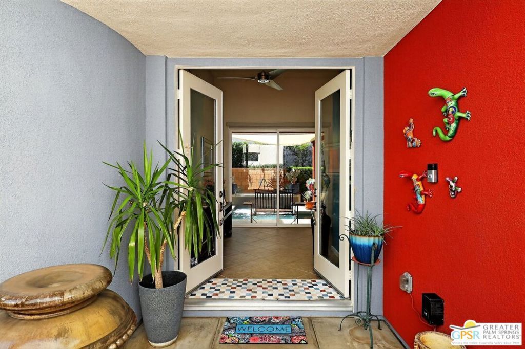 Image 8 of property listing at 4935 Geary Way, Palm Springs, CA 92262