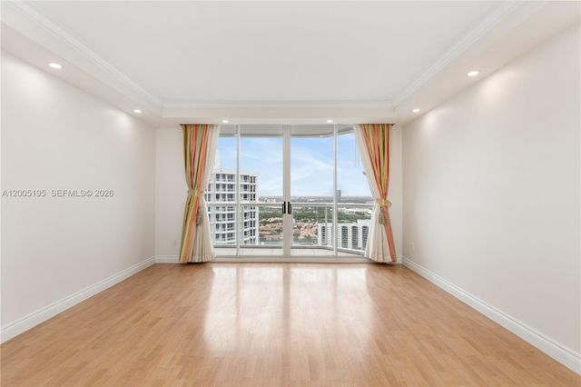 21150 Point Place LPH 2902, Aventura, FL 33180