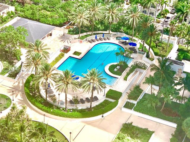 21150 Point Place LPH 2902, Aventura, FL 33180