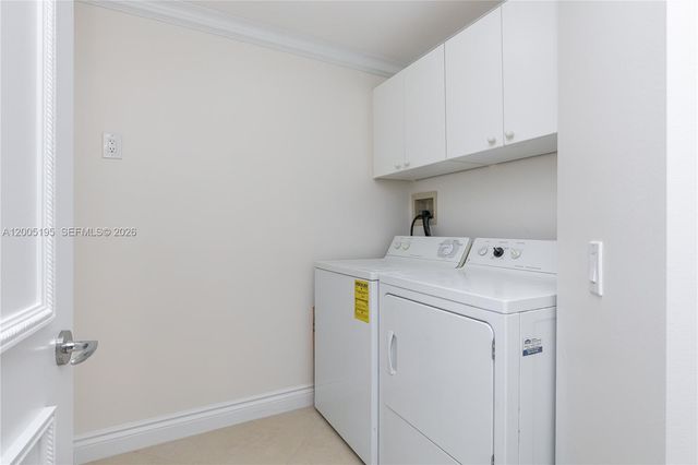 21150 Point Place LPH 2902, Aventura, FL 33180