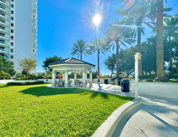 21150 Point Place LPH 2902, Aventura, FL 33180
