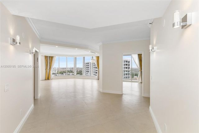 21150 Point Place LPH 2902, Aventura, FL 33180