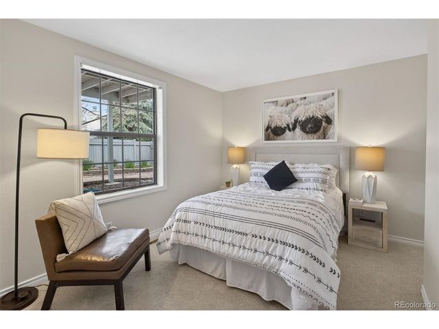 1615 S Syracuse St, Denver, CO 80231