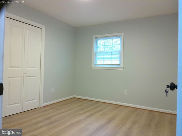 9410 DASHIA DR, Fort Washington, MD 20744