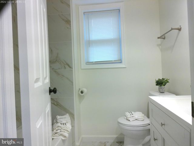 9410 DASHIA DR, Fort Washington, MD 20744