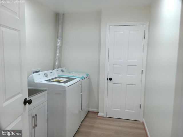 9410 DASHIA DR, Fort Washington, MD 20744