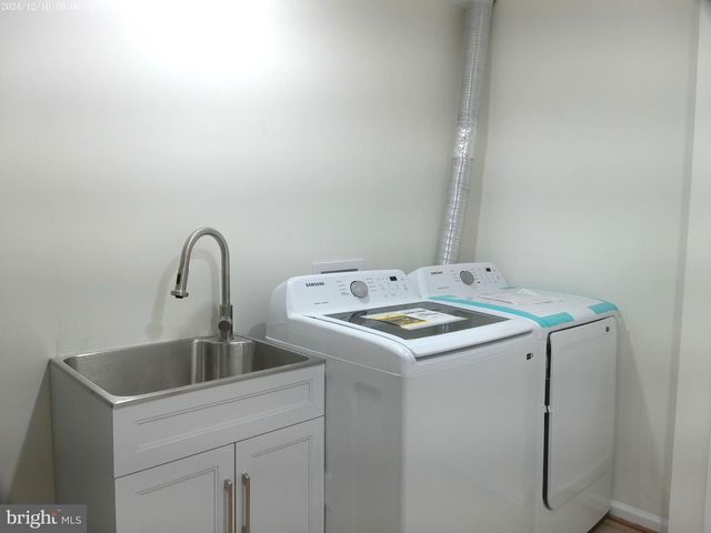 9410 DASHIA DR, Fort Washington, MD 20744