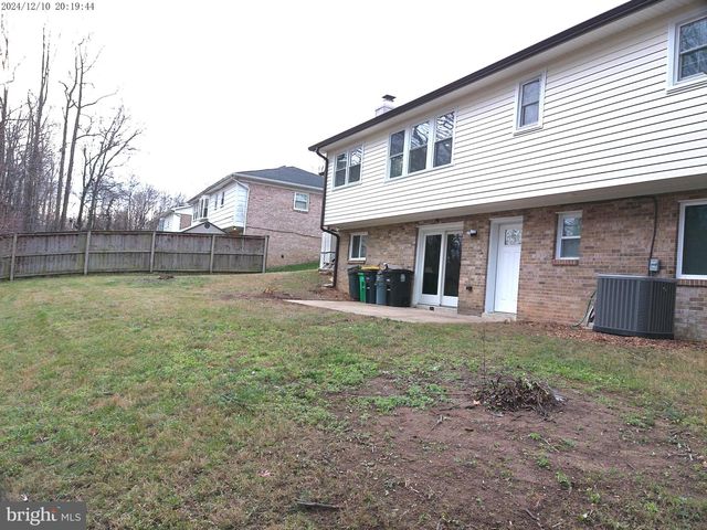 9410 DASHIA DR, Fort Washington, MD 20744