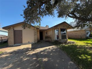 4503 Rattan Avenue, Bay City, TX 77414
