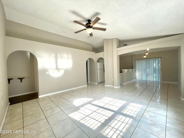 7329 LAWN TENNIS Lane, Jacksonville, FL 32277