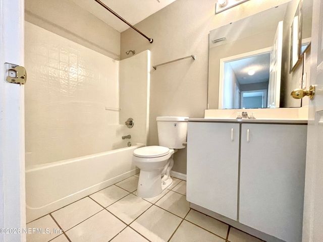 7329 LAWN TENNIS Lane, Jacksonville, FL 32277