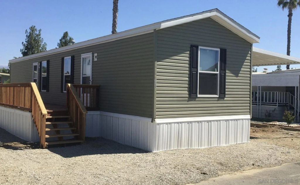 725 Thornton Avenue 79, Hemet, CA 92543