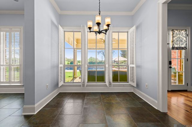 2444 S Turnberry Dr, Zachary, LA 70791