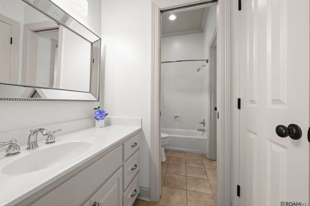 2444 S Turnberry Dr, Zachary, LA 70791