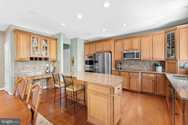 38087 HIGHLAND FARM PL, Purcellville, VA 20132