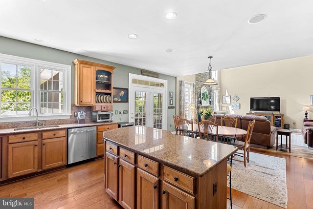 38087 HIGHLAND FARM PL, Purcellville, VA 20132