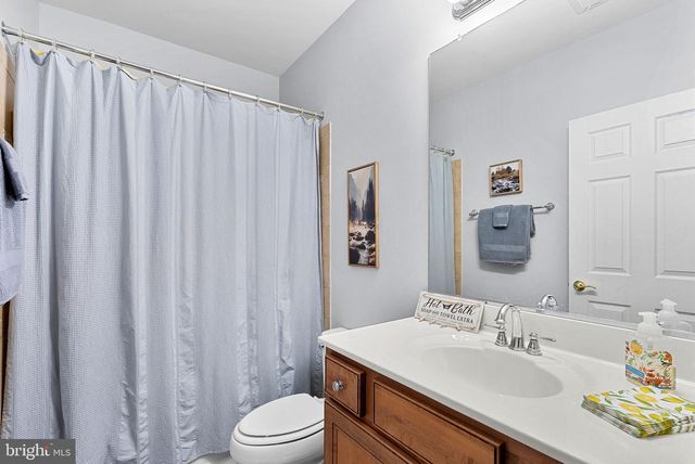 38087 HIGHLAND FARM PL, Purcellville, VA 20132