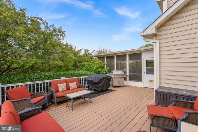 38087 HIGHLAND FARM PL, Purcellville, VA 20132