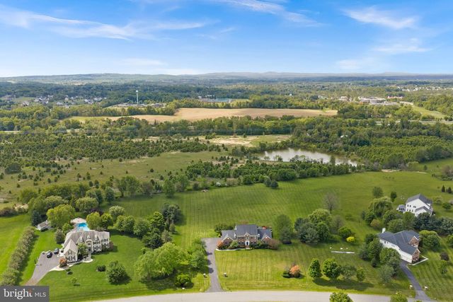 38087 HIGHLAND FARM PL, Purcellville, VA 20132