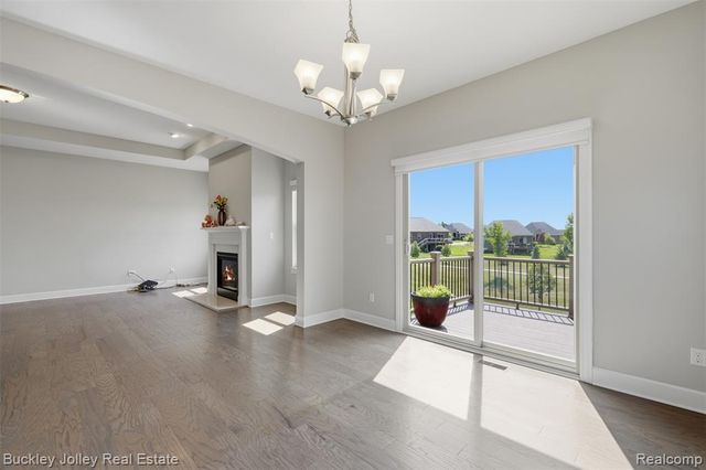 24355 Pinnacle Circle, South Lyon, MI 48178