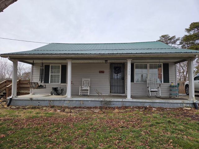 1240 Stacy Lane Road, Irvine, KY 40336