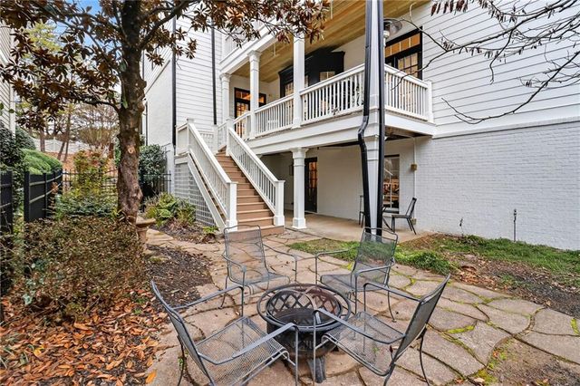 2108 Murren SE Drive, Smyrna, GA 30080