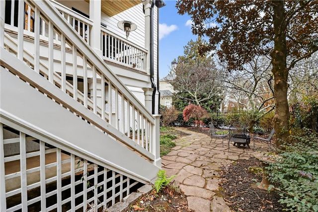 2108 Murren SE Drive, Smyrna, GA 30080